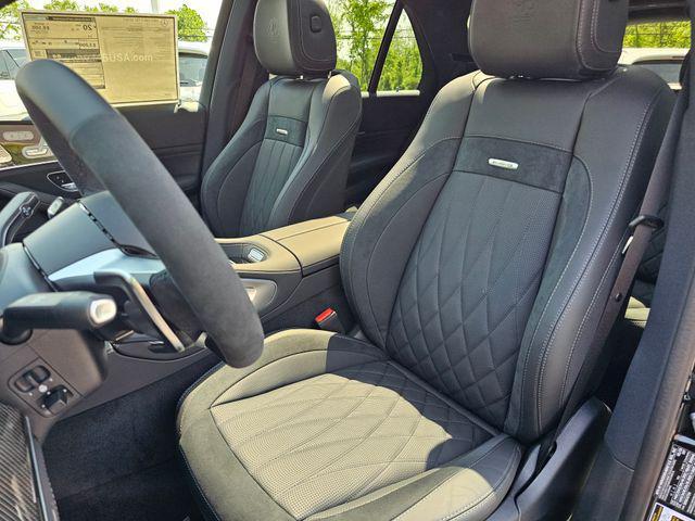 new 2025 Mercedes-Benz AMG GLE 53 car, priced at $104,595