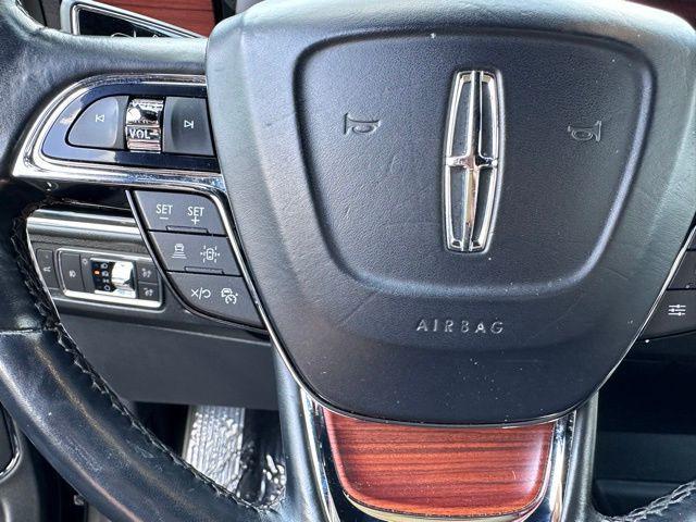 used 2022 Lincoln Navigator car, priced at $55,988