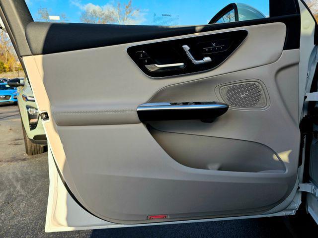 new 2026 Mercedes-Benz GLC 300 car, priced at $55,550