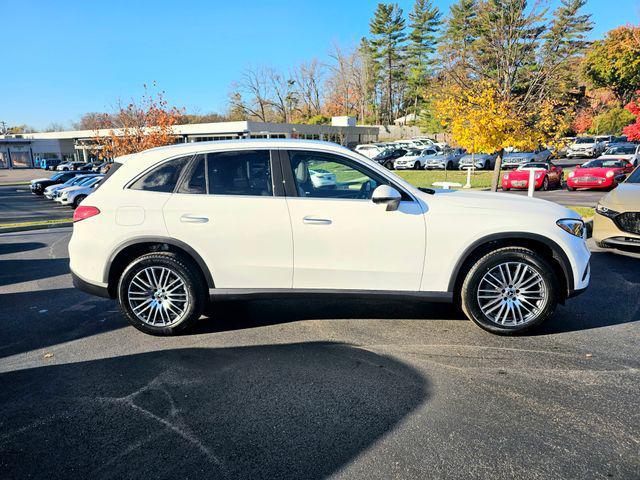 new 2026 Mercedes-Benz GLC 300 car, priced at $58,095