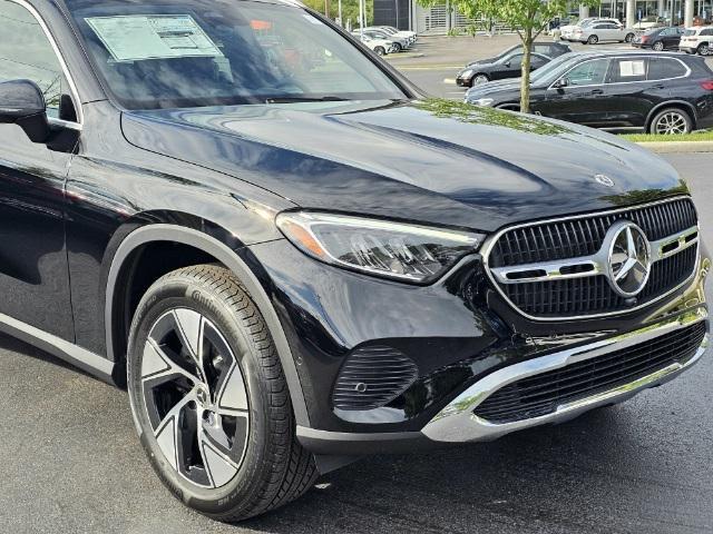 new 2024 Mercedes-Benz GLC 300 car, priced at $53,665