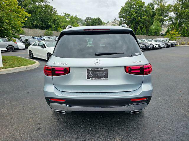 new 2026 Mercedes-Benz GLB 250 car, priced at $52,985