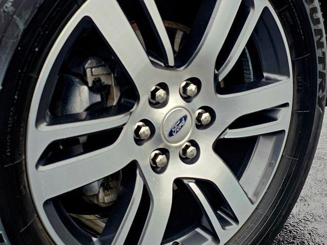 used 2022 Ford Expedition car, priced at $46,877