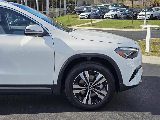 new 2025 Mercedes-Benz GLA 250 car, priced at $49,410