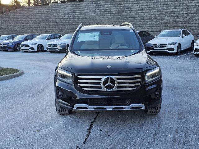 new 2024 Mercedes-Benz GLB 250 car, priced at $53,135