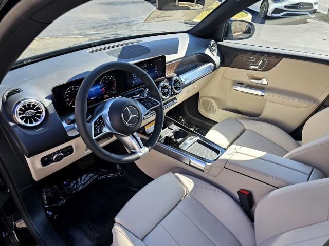 new 2024 Mercedes-Benz GLB 250 car, priced at $51,070