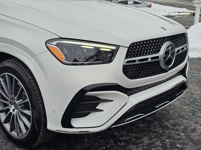 new 2025 Mercedes-Benz GLE 450 car, priced at $84,335