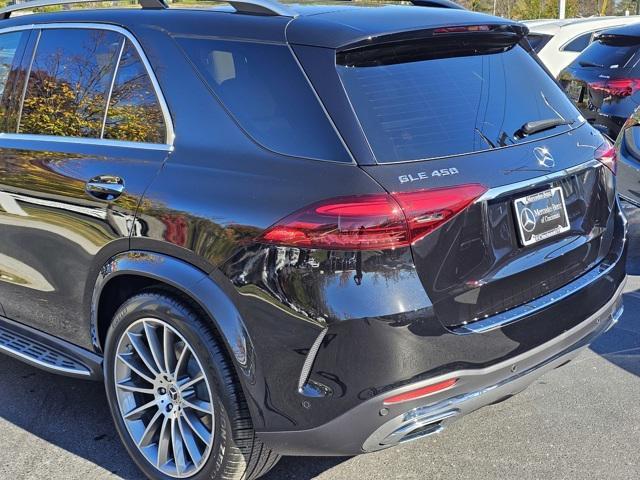 new 2025 Mercedes-Benz GLE 450 car, priced at $86,865