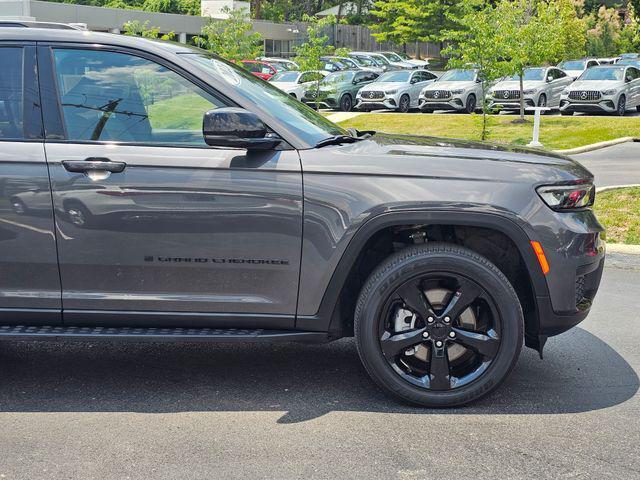 used 2023 Jeep Grand Cherokee L car, priced at $32,093