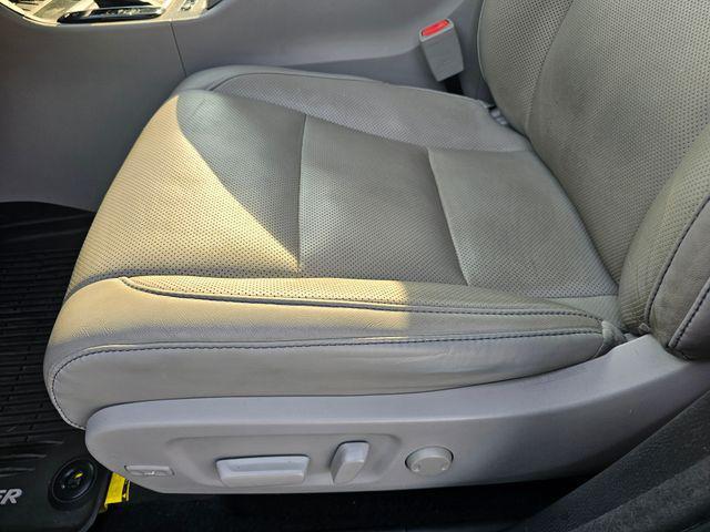 used 2017 Toyota Highlander car, priced at $18,988