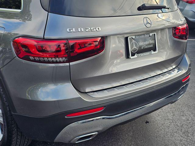used 2021 Mercedes-Benz GLB 250 car, priced at $29,907