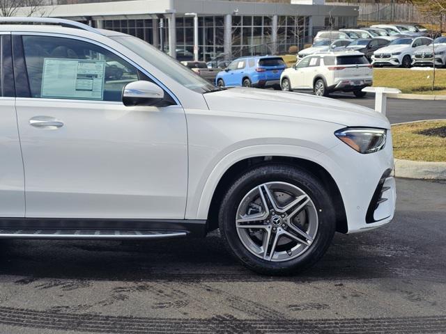 new 2025 Mercedes-Benz GLE 580 car, priced at $102,555