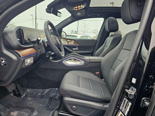 new 2025 Mercedes-Benz GLE 450 car, priced at $81,245