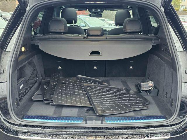 new 2025 Mercedes-Benz GLE 450 car, priced at $81,245