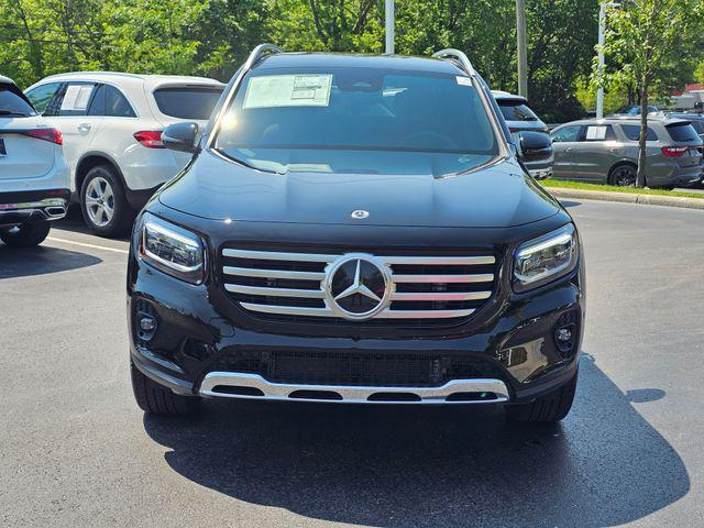 new 2025 Mercedes-Benz GLB 250 car, priced at $49,595