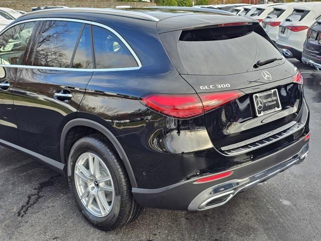 new 2025 Mercedes-Benz GLC 300 car, priced at $57,125