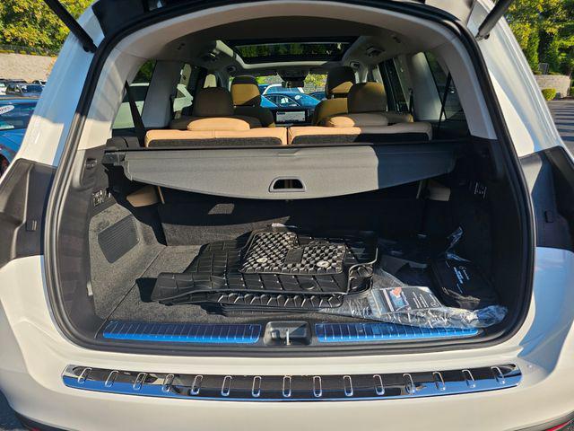 new 2026 Mercedes-Benz GLS 450 car, priced at $104,275