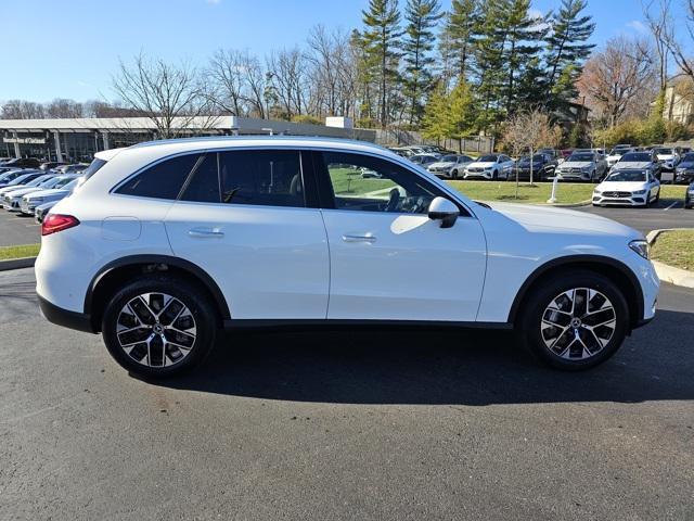 new 2025 Mercedes-Benz GLC 350e car, priced at $66,925