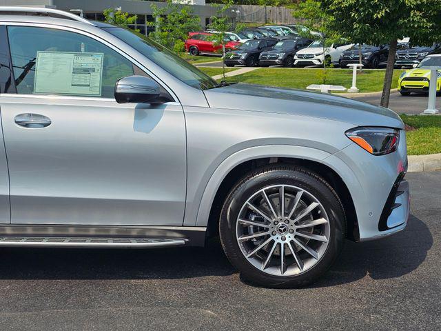 new 2025 Mercedes-Benz GLE 450 car, priced at $85,195