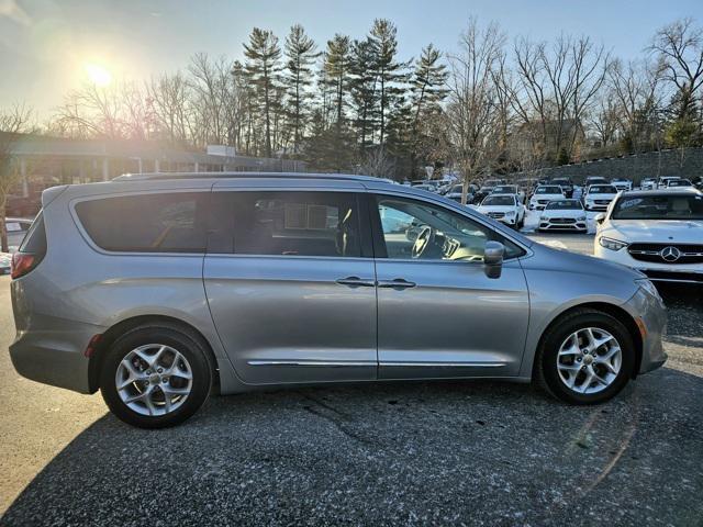 used 2020 Chrysler Pacifica car, priced at $23,362