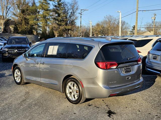 used 2020 Chrysler Pacifica car, priced at $23,362