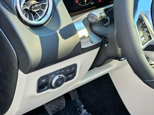 new 2026 Mercedes-Benz GLB 250 car, priced at $52,260