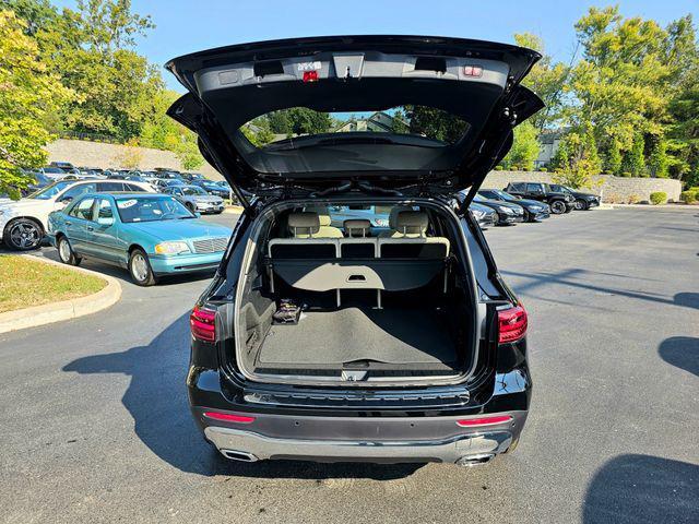 new 2026 Mercedes-Benz GLB 250 car, priced at $52,260