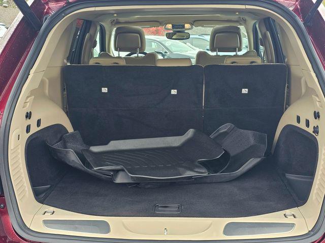 used 2019 Jeep Grand Cherokee car, priced at $21,521