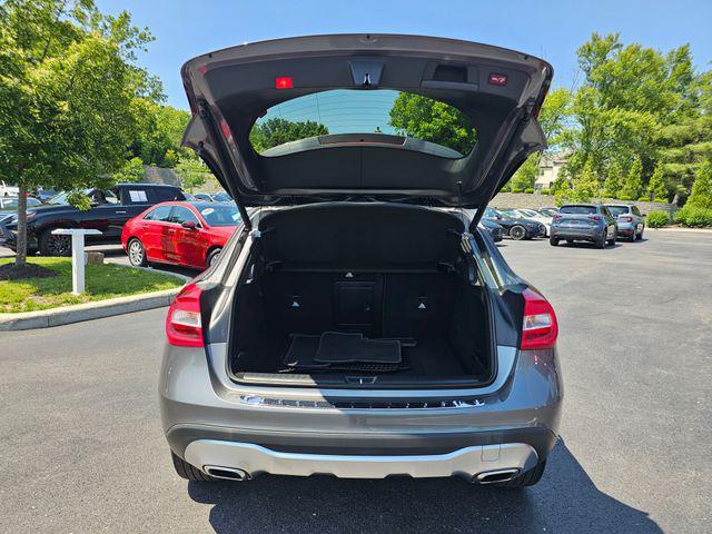 used 2018 Mercedes-Benz GLA 250 car, priced at $17,529
