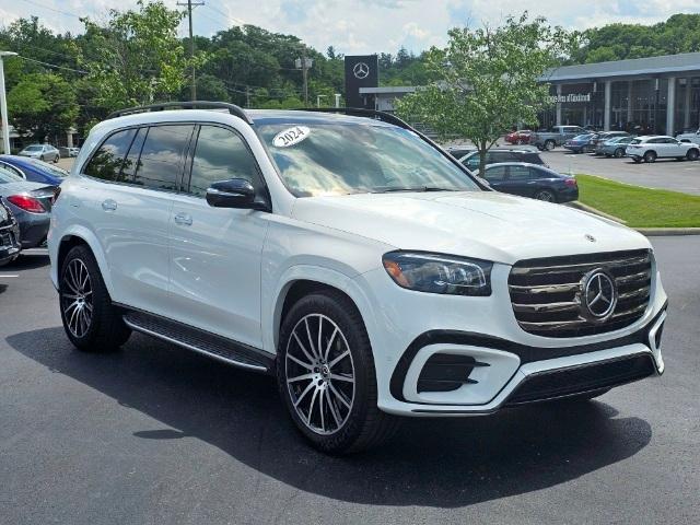 used 2024 Mercedes-Benz GLS 450 car, priced at $89,998