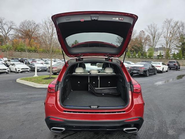 new 2025 Mercedes-Benz GLC 300 car, priced at $62,485