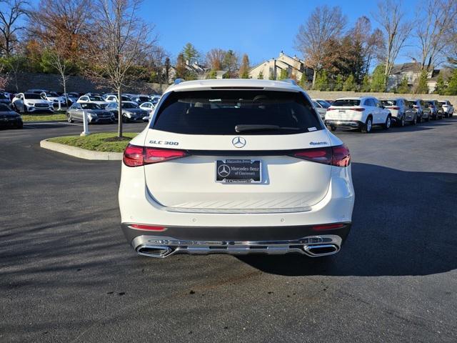 new 2025 Mercedes-Benz GLC 300 car, priced at $59,525