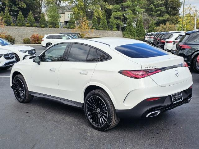 new 2025 Mercedes-Benz GLC 300 car, priced at $68,895