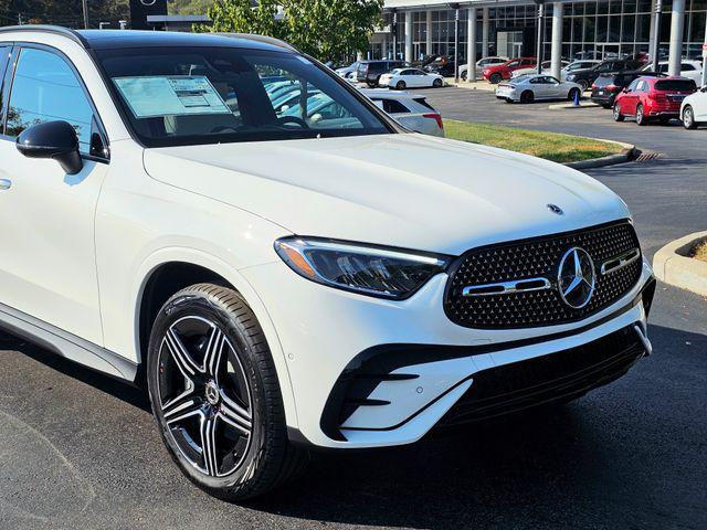 new 2026 Mercedes-Benz GLC 300 car, priced at $62,510