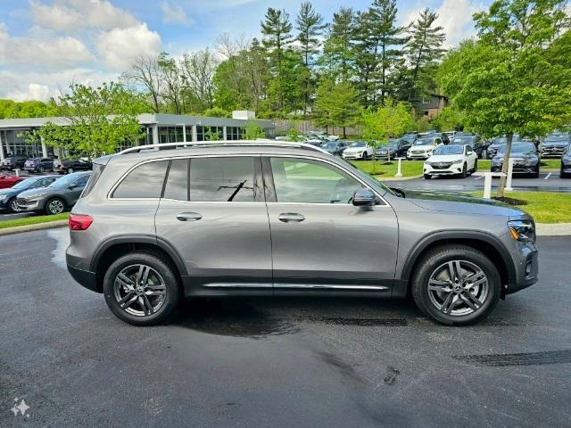 new 2024 Mercedes-Benz GLB 250 car, priced at $53,850