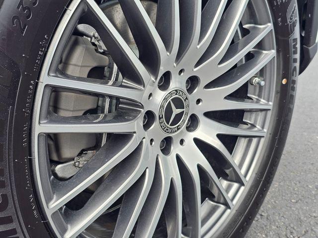 new 2025 Mercedes-Benz GLC 300 car, priced at $57,155