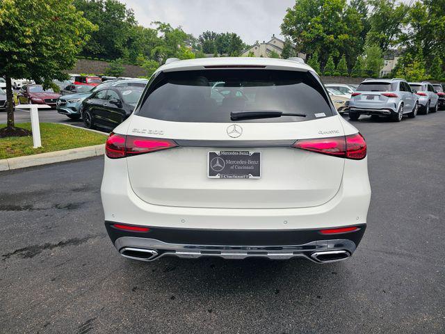 new 2025 Mercedes-Benz GLC 300 car, priced at $57,155