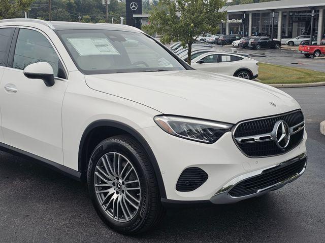new 2025 Mercedes-Benz GLC 300 car, priced at $57,155