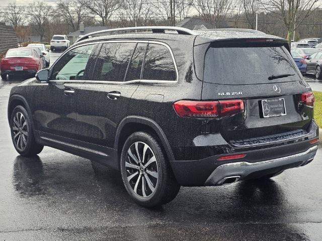 new 2023 Mercedes-Benz GLB 250 car, priced at $52,450