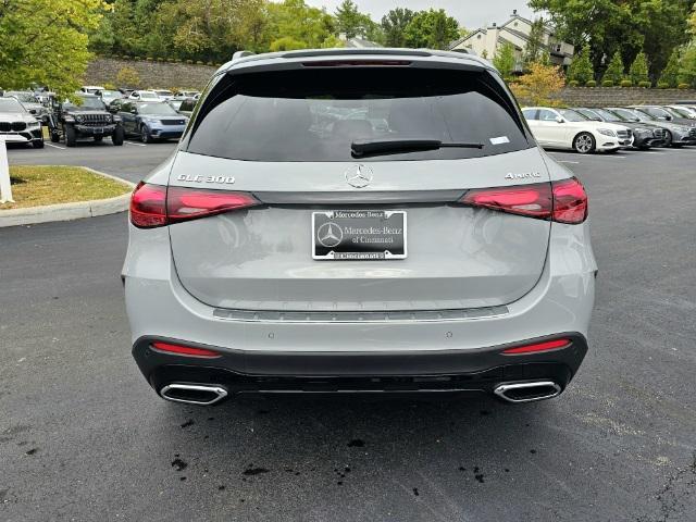 new 2025 Mercedes-Benz GLC 300 car, priced at $63,215