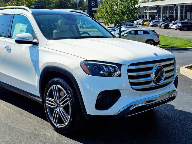 new 2026 Mercedes-Benz GLS 450 car, priced at $92,930