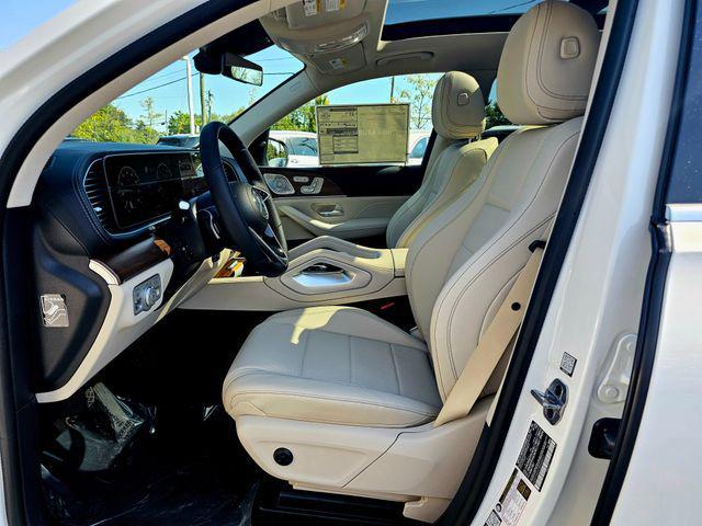 new 2026 Mercedes-Benz GLS 450 car, priced at $92,930