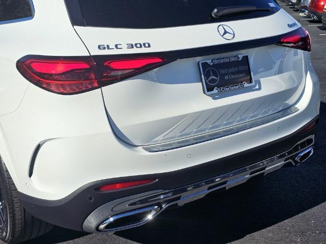 new 2025 Mercedes-Benz GLC 300 car, priced at $62,585