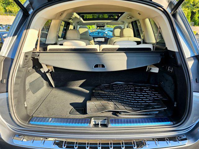 new 2026 Mercedes-Benz GLS 450 car, priced at $101,635