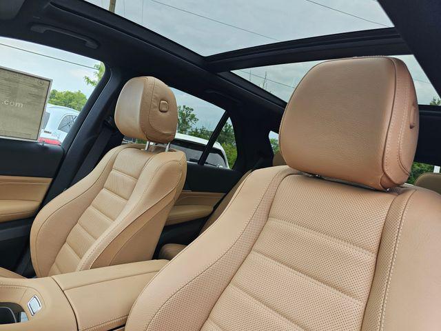 new 2025 Mercedes-Benz GLE 350 car, priced at $80,490