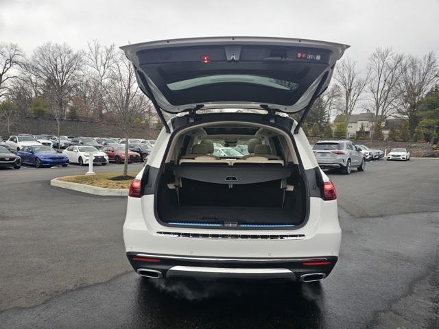 new 2025 Mercedes-Benz GLS 450 car, priced at $90,980