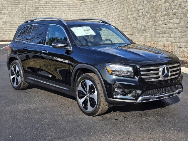 new 2024 Mercedes-Benz GLB 250 car, priced at $51,925