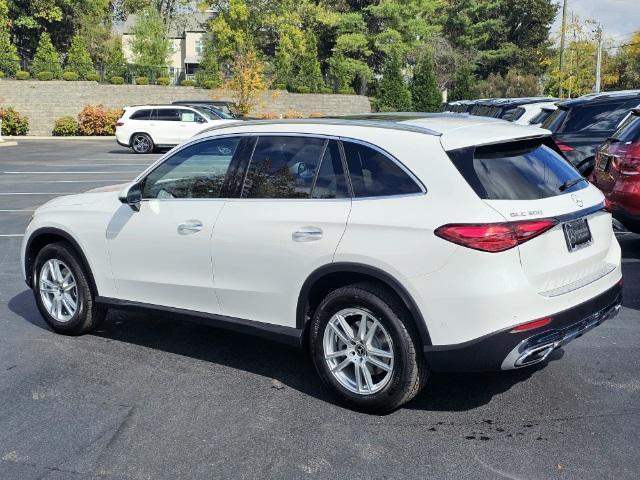 new 2025 Mercedes-Benz GLC 300 car, priced at $57,265