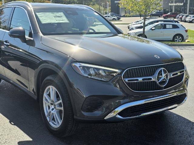 new 2025 Mercedes-Benz GLC 300 car, priced at $58,305