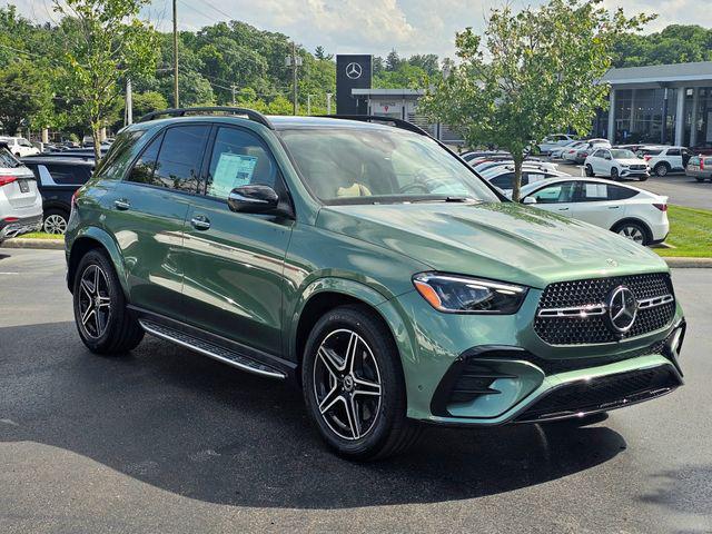 new 2025 Mercedes-Benz GLE 450 car, priced at $92,280